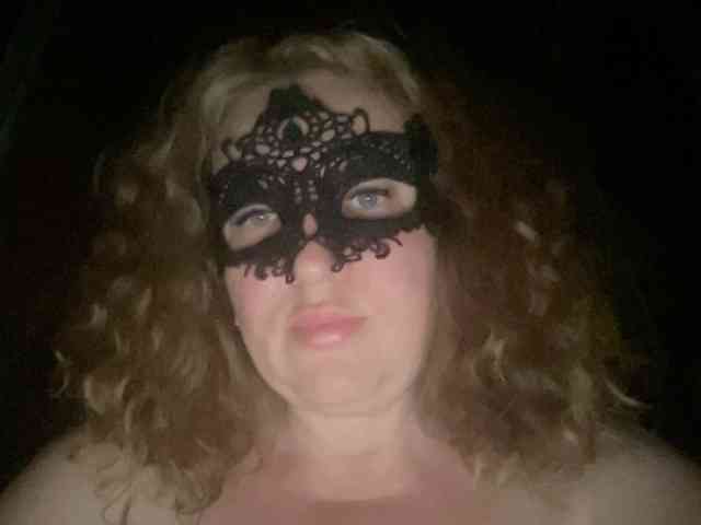 EVIL_TITS webcam