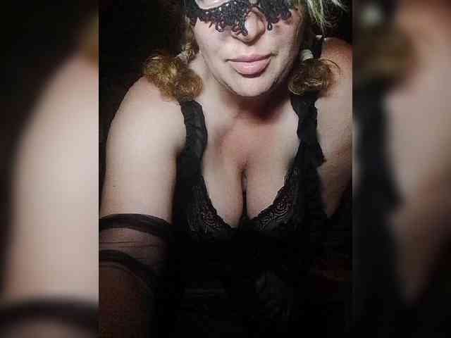 EVIL_TITS webcam