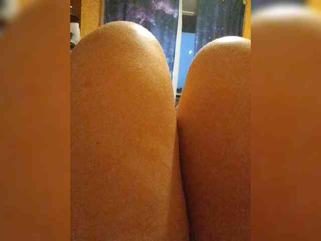 EVIL_TITS webcam