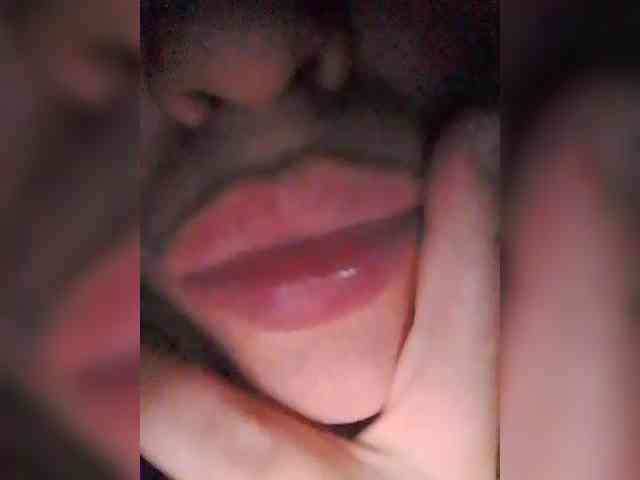 EVIL_TITS webcam