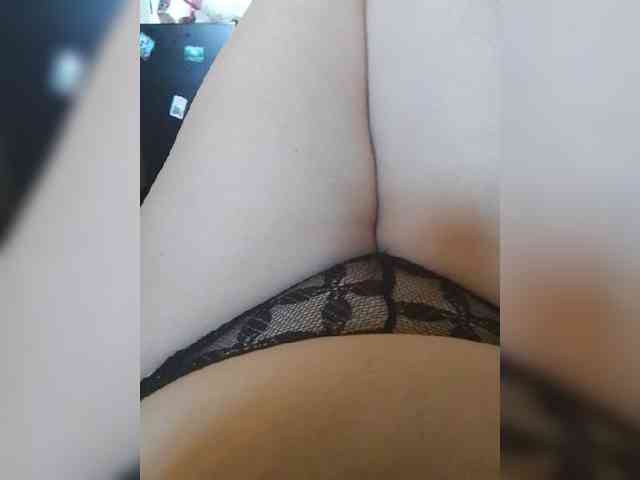 EVIL_TITS webcam