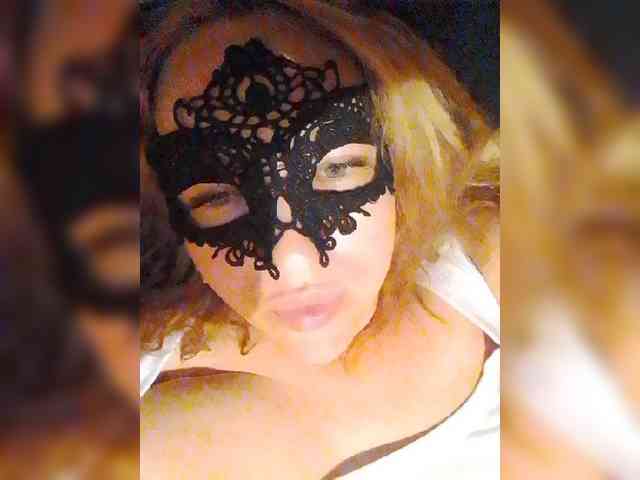 EVIL_TITS webcam