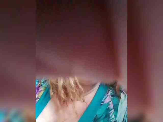 EVIL_TITS webcam