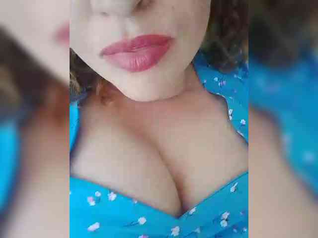 EVIL_TITS webcam
