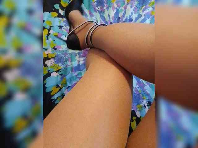 EVIL_TITS webcam