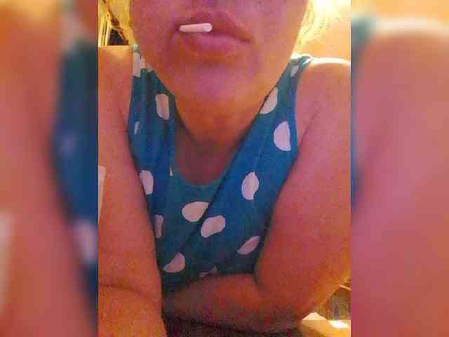 EVIL_TITS webcam
