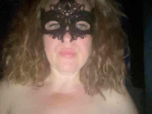 EVIL_TITS webcam