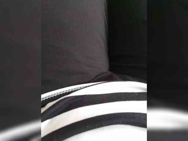 EVIL_TITS webcam