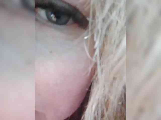 EVIL_TITS webcam