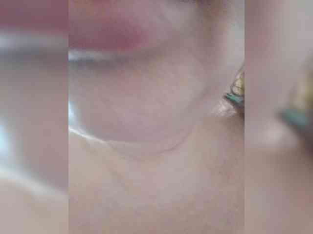 EVIL_TITS webcam