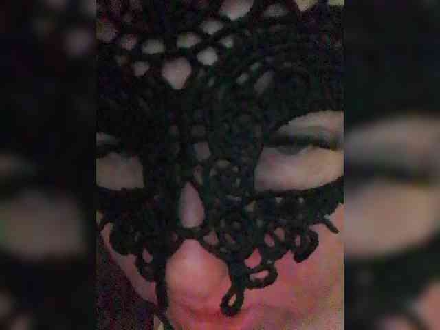 EVIL_TITS webcam