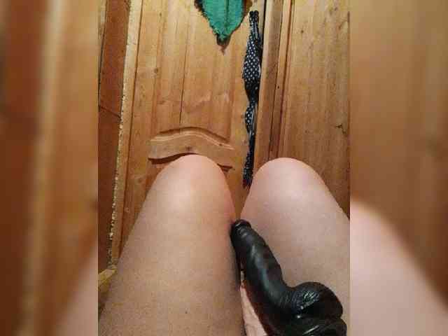 EVIL_TITS webcam