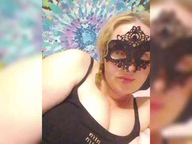 EVIL_TITS webcam