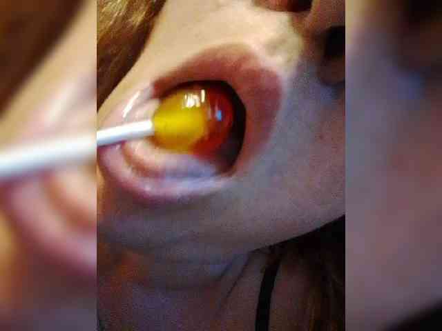 EVIL_TITS webcam