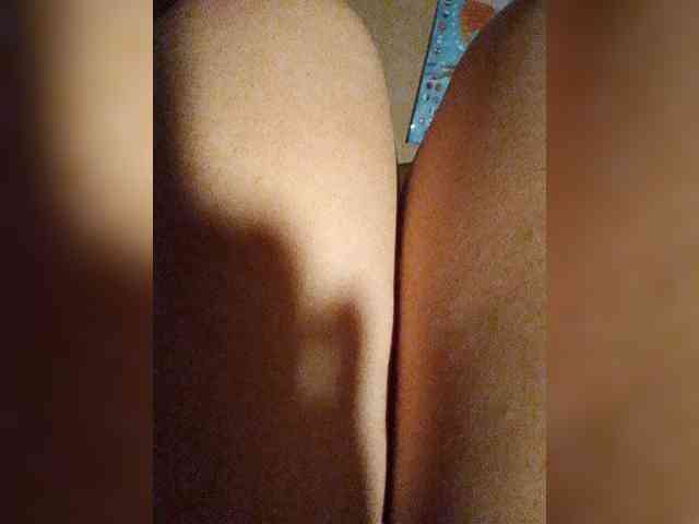 EVIl_TITS webcam