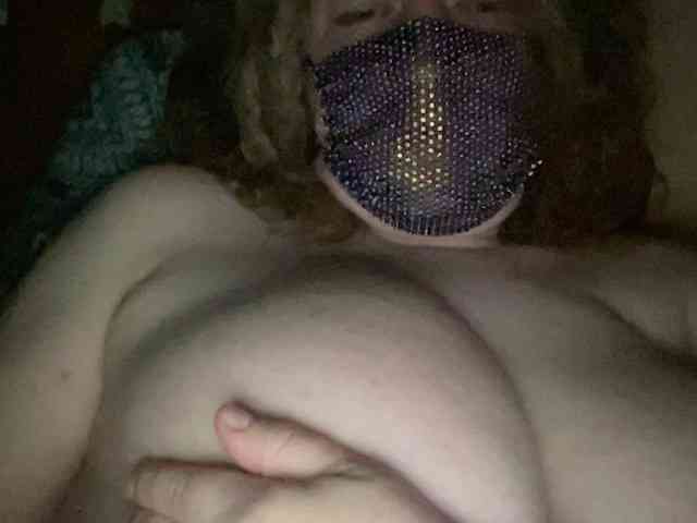 EVIL_TITS webcam