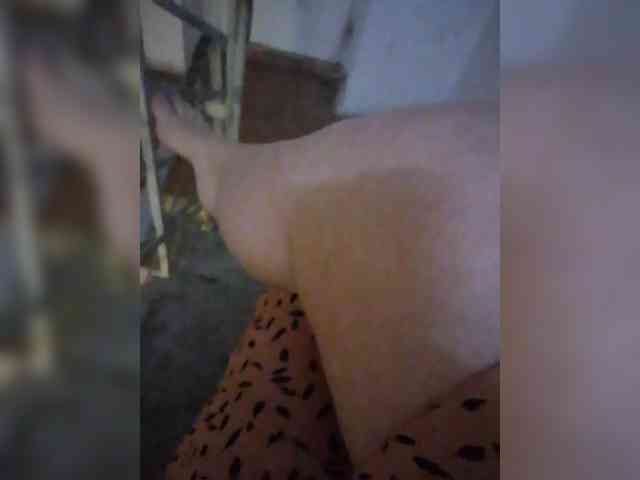EVIL_TITS webcam