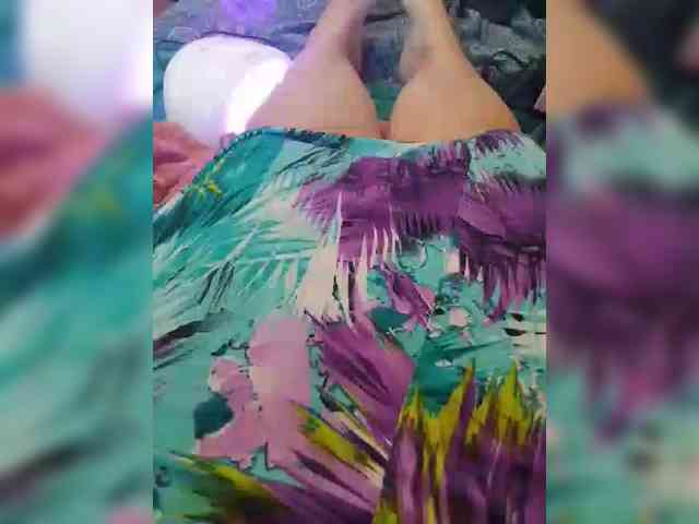 EVIL_TITS webcam