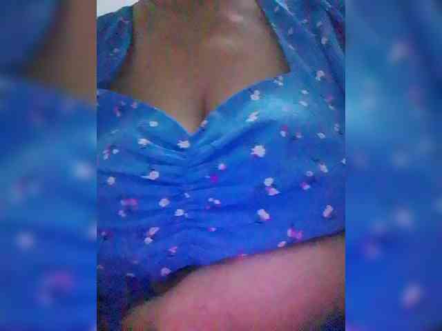 EVIL_TITS webcam