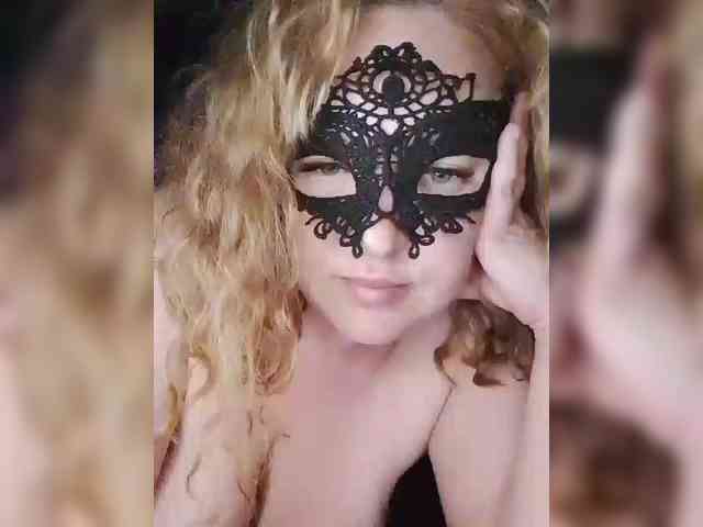 EVIL_TITS webcam