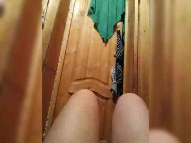 EVIL_TITS webcam
