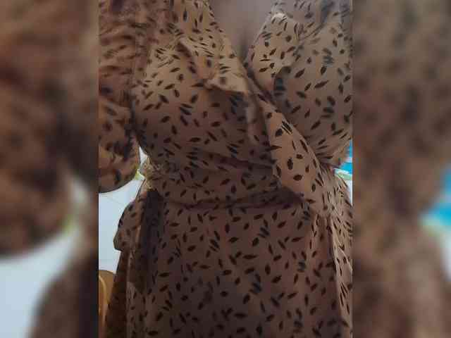EVIl_TITS webcam