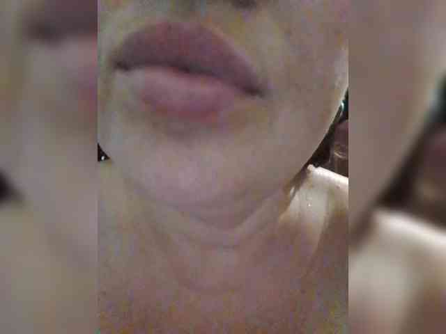 EVIL_TITS webcam