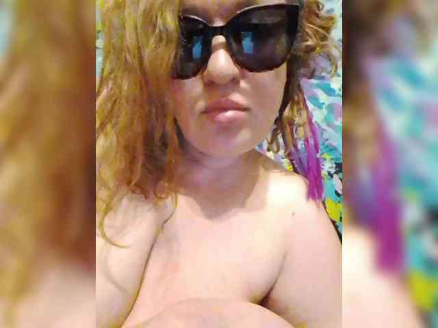EVIL_TITS webcam