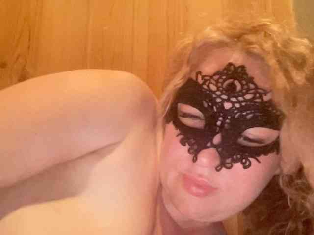 EVIL_TITS webcam