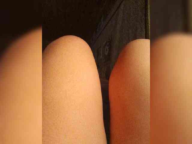 EVIL_TITS webcam