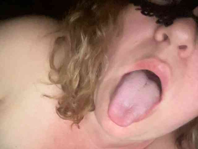 EVIL_TITS webcam