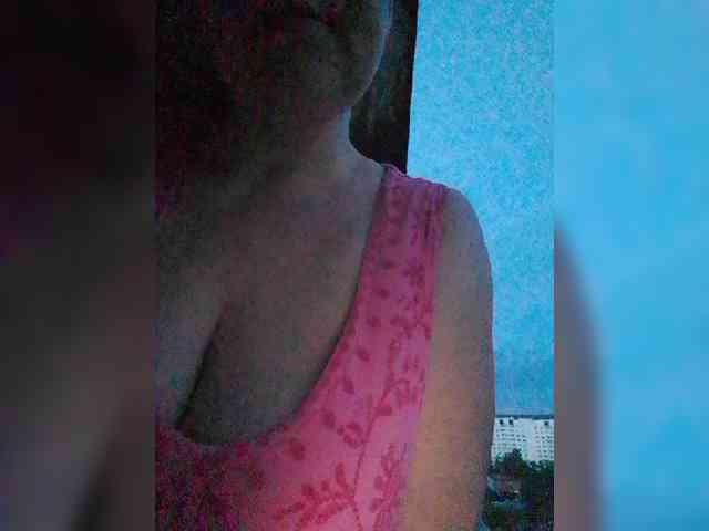EVIL_TITS webcam