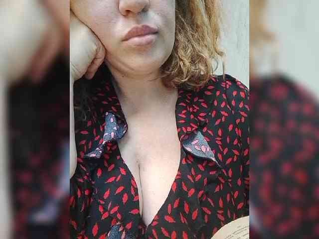 EVIL_TITS webcam