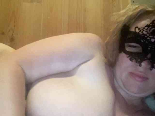 EVIL_TITS webcam