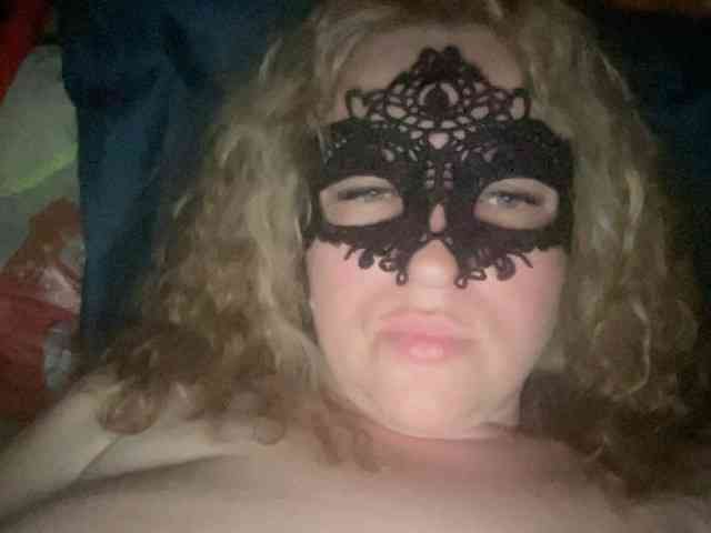 EVIL_TITS webcam
