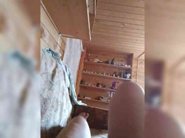EVIL_TITS webcam