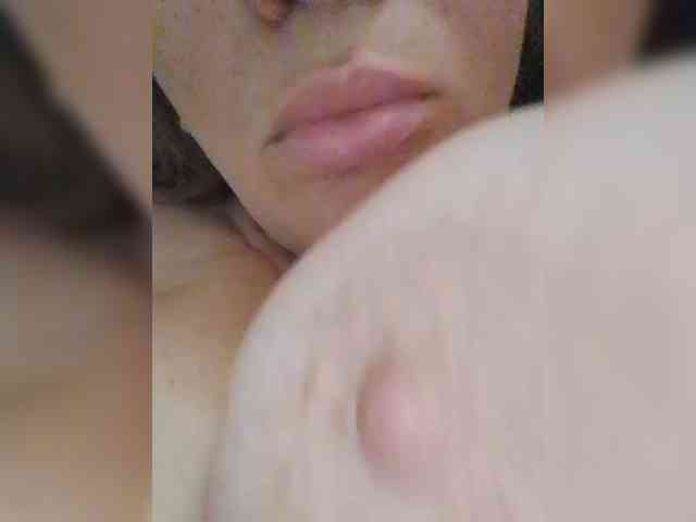 EVIL_TITS webcam