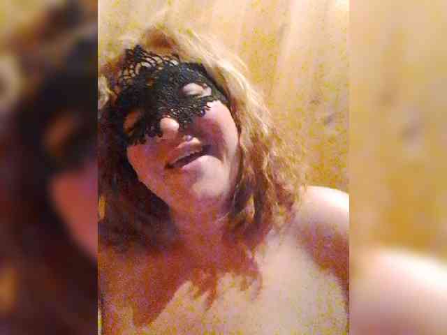 EVIL_TITS webcam