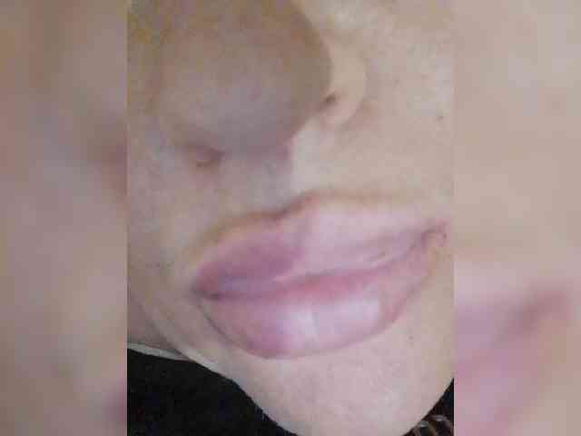 EVIL_TITS webcam