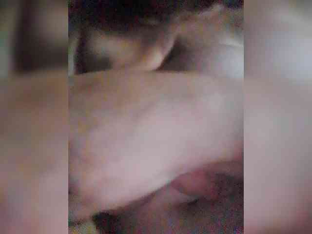 EVIl_TITS webcam