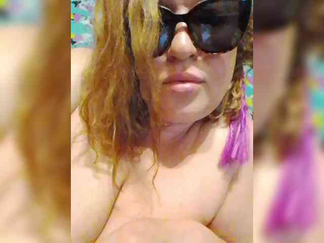 EVIL_TITS webcam