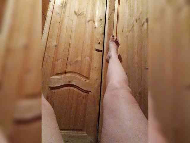 EVIL_TITS webcam