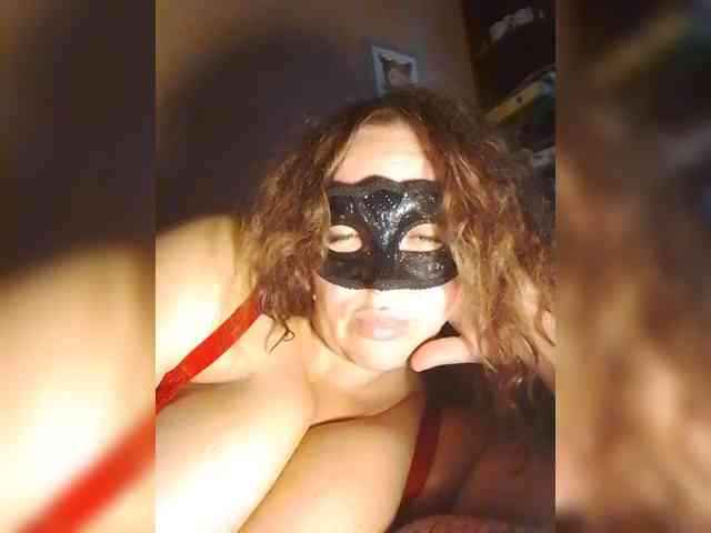 EVIl_TITS webcam