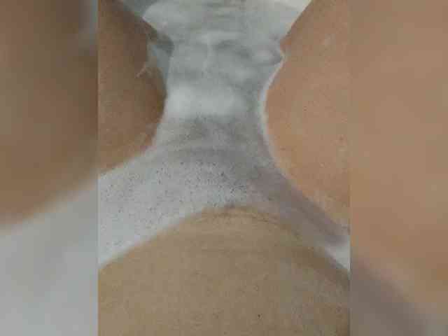 EVIL_TITS webcam