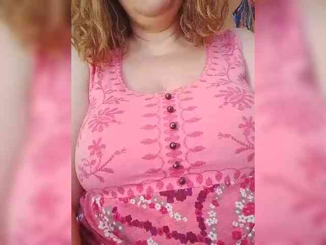 EVIL_TITS webcam
