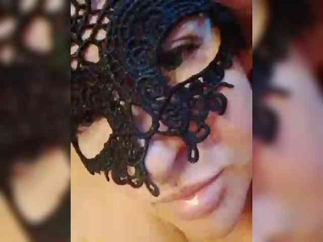 EVIL_TITS webcam