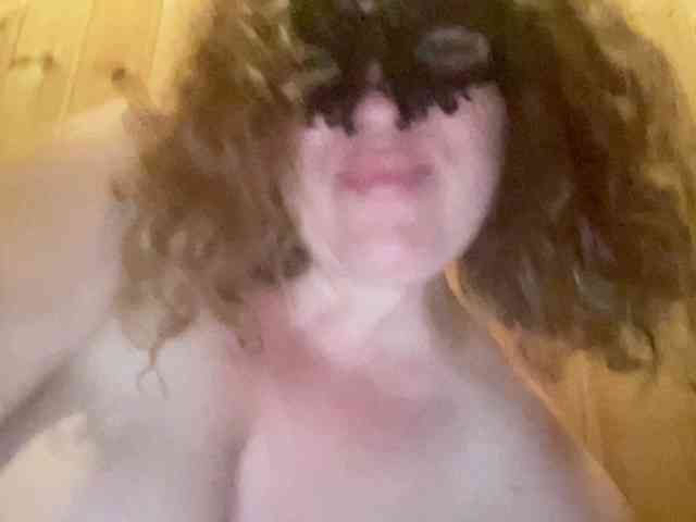 EVIL_TITS webcam