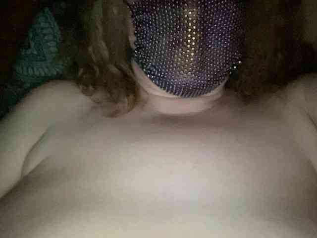 EVIL_TITS webcam