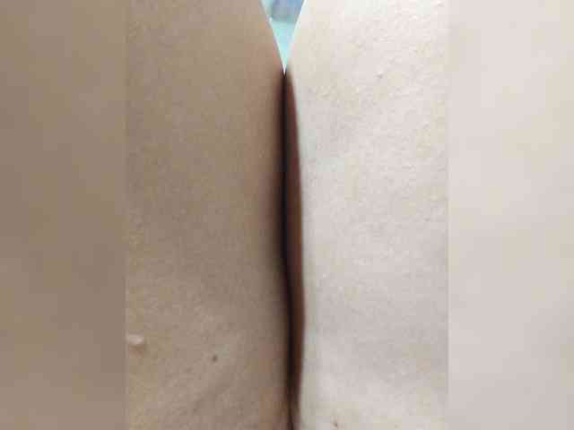 EVIl_TITS webcam