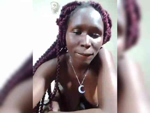 freaky-pinnah webcam